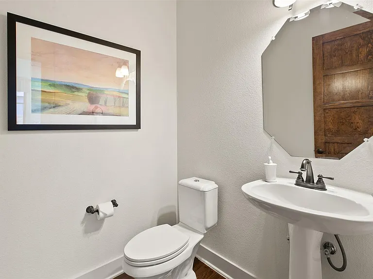 2516 Tom Miller St — Photo 22