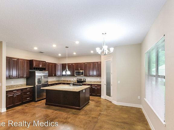 4th image of 25644 Timuquana Dr