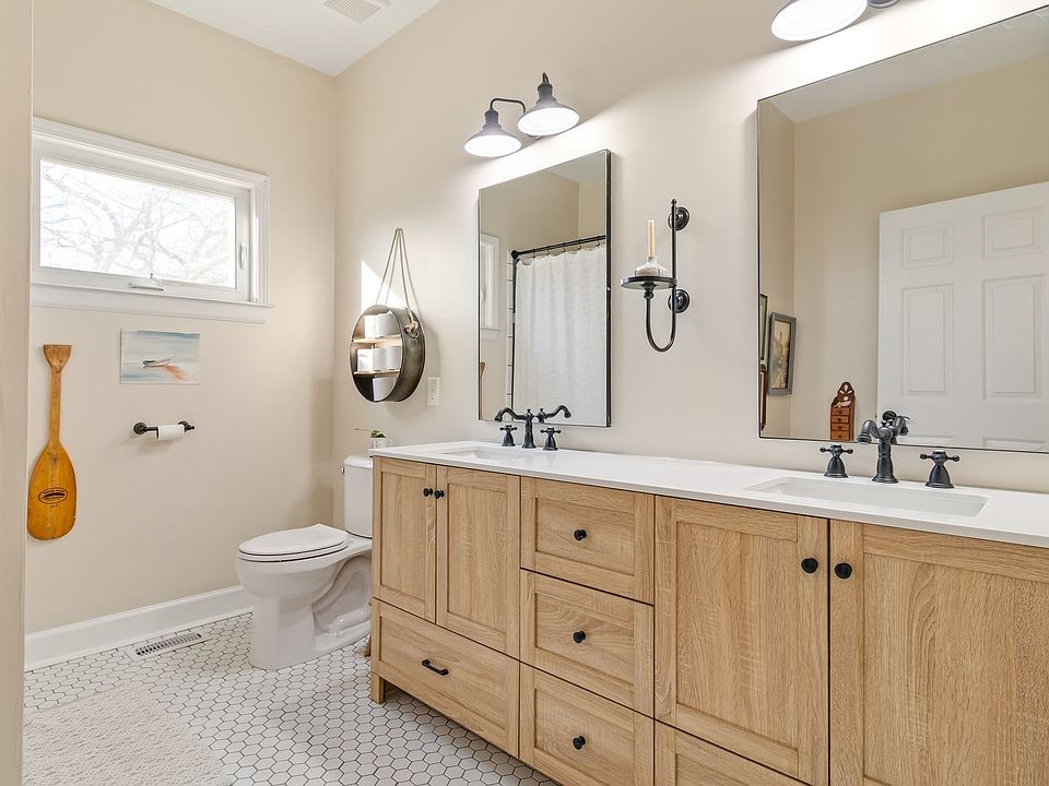 23rd image of 3402 Blackburn Rd