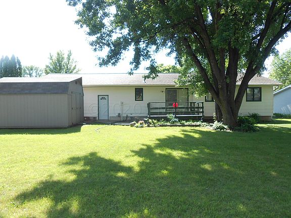 2nd image of 916 2nd St S