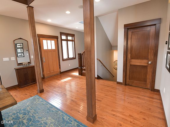 4th image of 5886 Pinehurst Ct