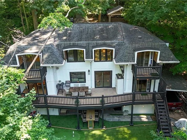 915 Timber Lake Trl, Cumming, GA 30041
