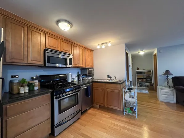 1098 Lexington, 1098 Lexington Pkwy N APT 3, Saint Paul, MN 55103