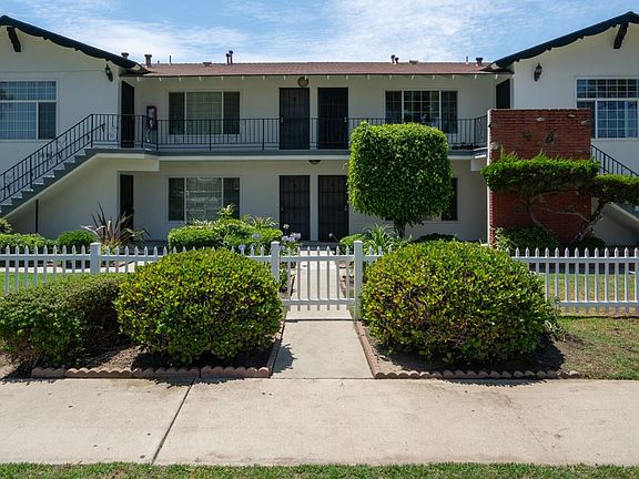 2nd image of 12581 Kensington Ln #7