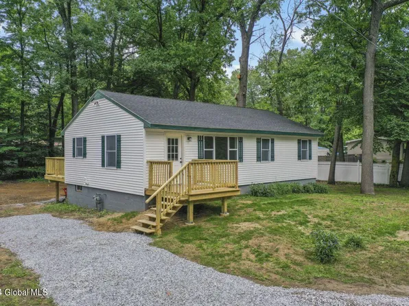 749 Arnold Street, Ballston Spa, NY 12020