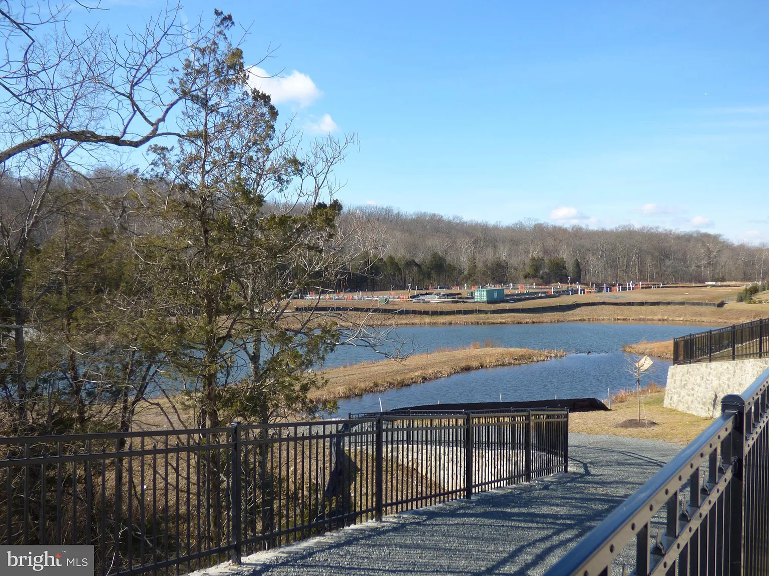 Lofts At Village Walk Condo — Photo 4