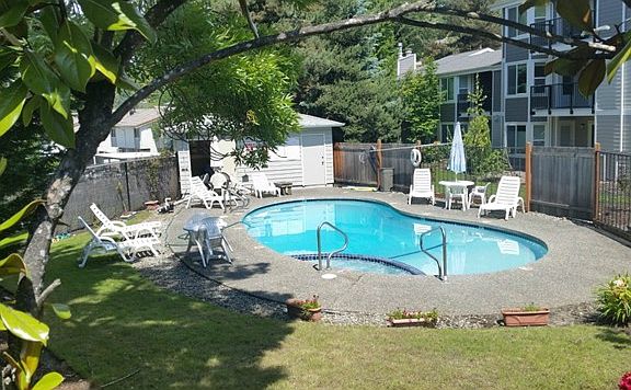 3rd image of 4210 Factoria Blvd SE APT A10