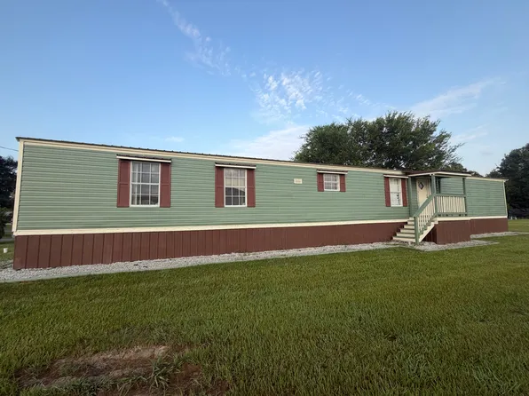1188 Ches Broussard Rd, Breaux Bridge, LA 70517
