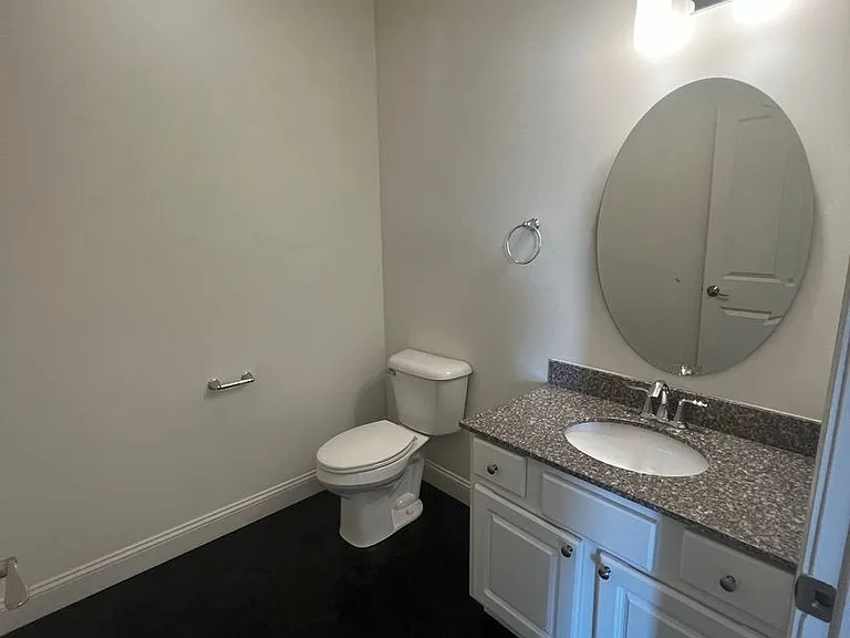147 Bayberry Cir — Photo 15