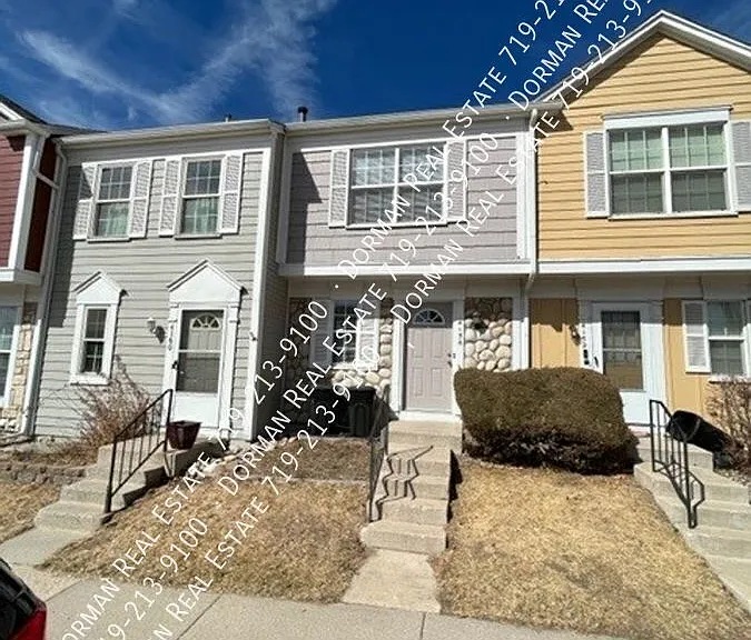 4156 Charleston Dr — Photo 2