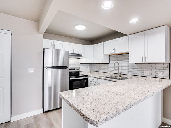 263-265 267 Grand Ct #I203