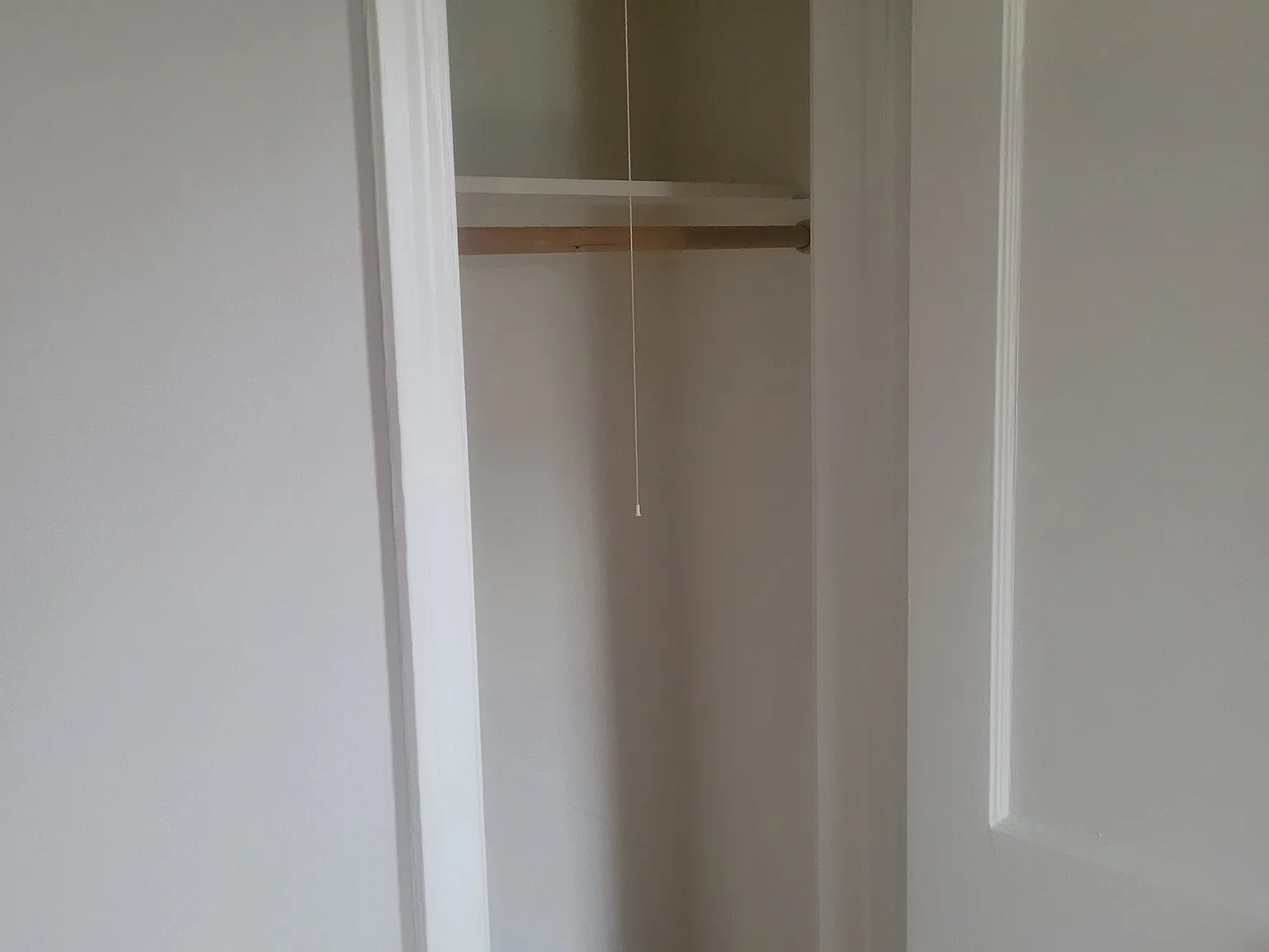 2 bed, 812 sqft, $2,150 — Photo 4