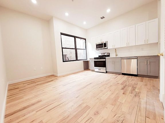 5th image of 141 Monticello Ave #2F