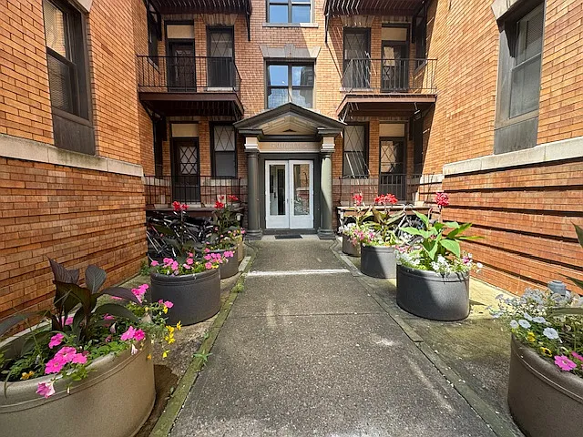 North Oakland Properties — Photo 58