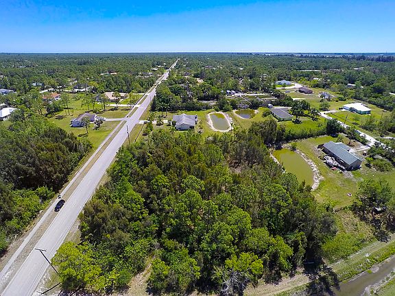 4th image of 17718 Tangerine Boulevard