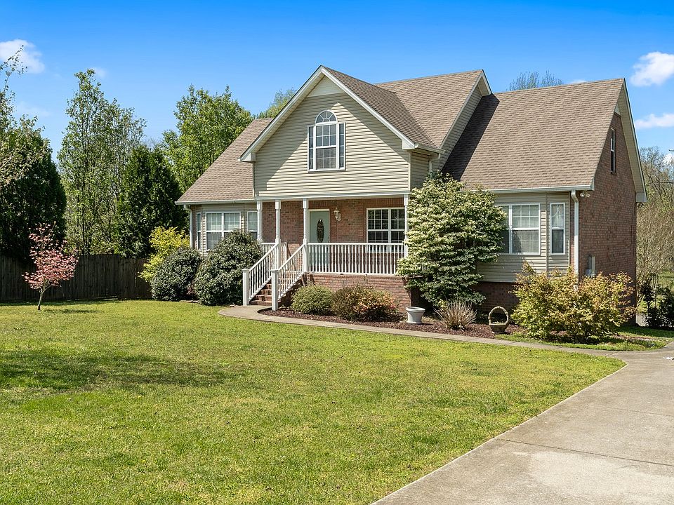 1st image of 117 Roaden Ct