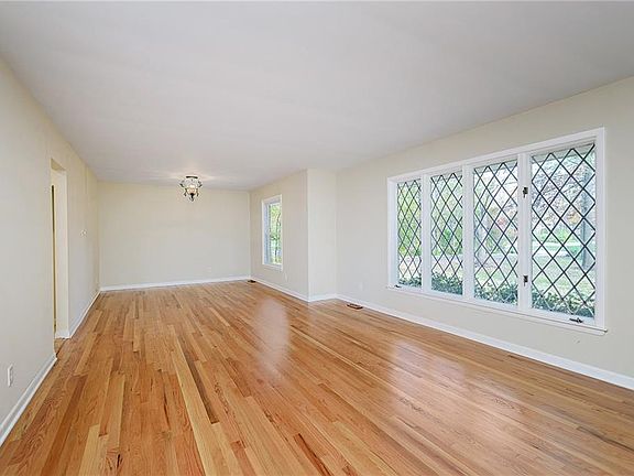 3rd image of 3556 Highwoods Dr N