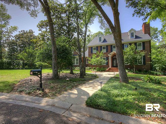 2nd image of 105 Alsway Ct