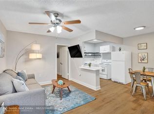 820 NE 17th Ave, Fort Lauderdale, FL 33304