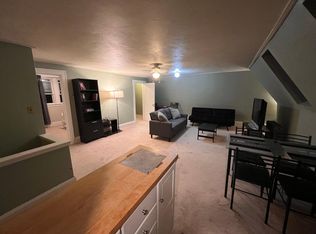 2549 Edgehill Rd, Cleveland Heights, OH 44106