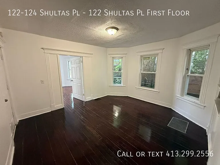 122-124 Shultas Pl #1 — Photo 2