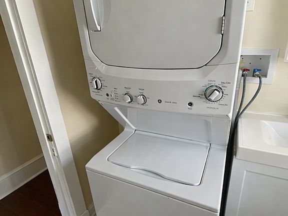 5th image of 808-930 N 63rd St #930-2