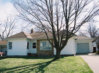 1120 Tremont St, Cedar Falls, IA 50613