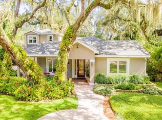 14611 Lake Magdalene Cir, Tampa, FL 33613
