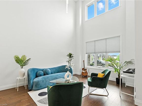 4th image of 74 Gellert Dr