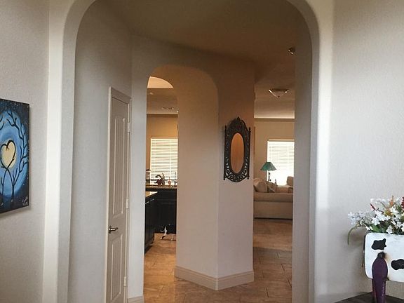 Entry way