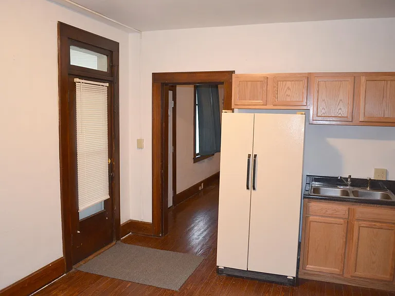 3 Jacobs Ave #B — Photo 5