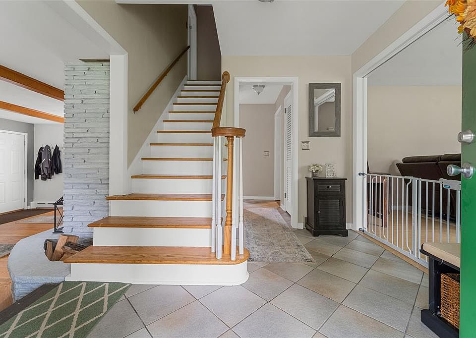 15 Clifton Blvd, Binghamton, NY 13903 Zillow