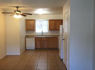 465 W Ivyglen St #110, Mesa, AZ 85201