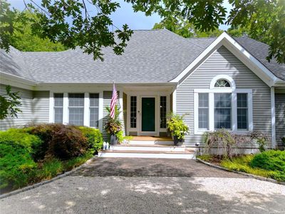 31 Windwood Court, Westhampton, NY, 11977