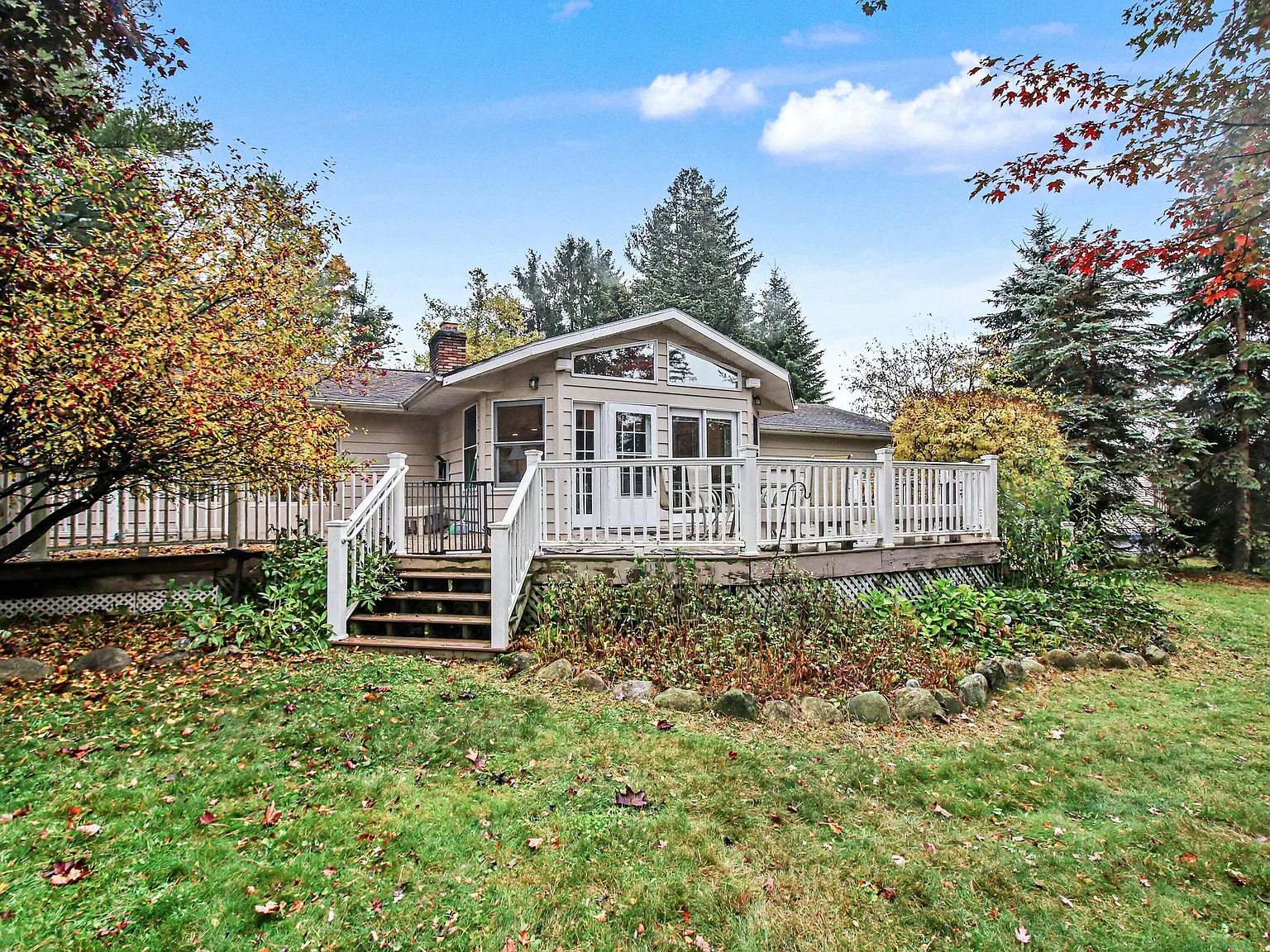3 bed, 1834 sqft, $2,500 — Photo 3