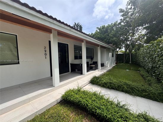 3201 SW 19th Ter, Miami, FL 33145