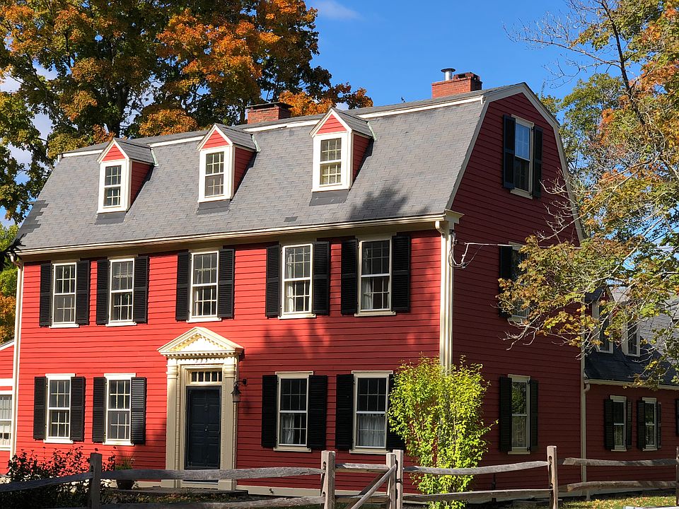 Front/South Facing