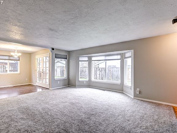 4th image of 1340 SE 64th Ct