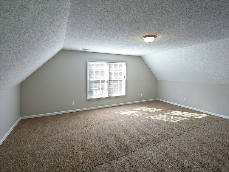 4108 Nipoma Cv — Photo 9