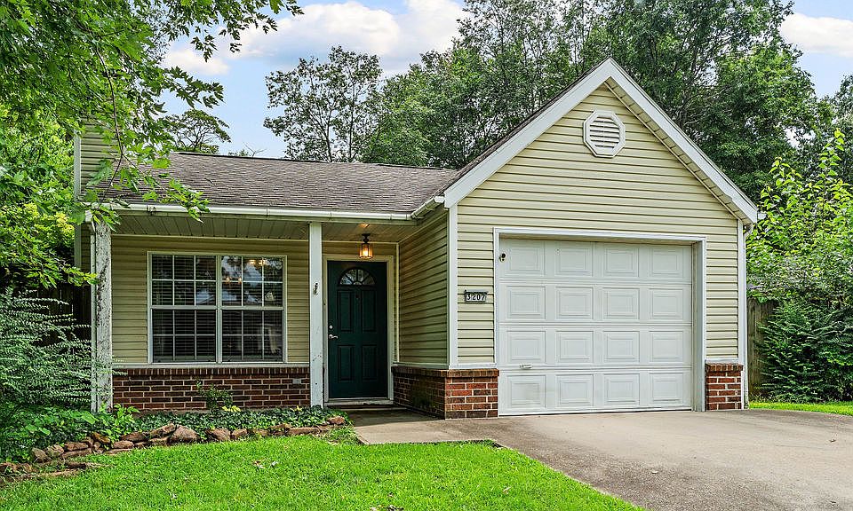 1st image of 3207 W Wildflower St