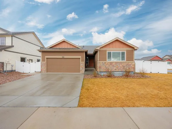970 Greenbrook Dr, Windsor, CO 80550