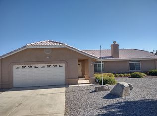 17255 Donert St, Hesperia, CA 92345