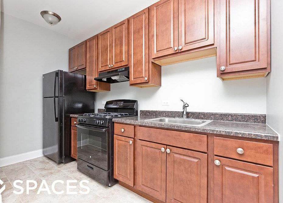 1st image of 4107 W Melrose St #2E