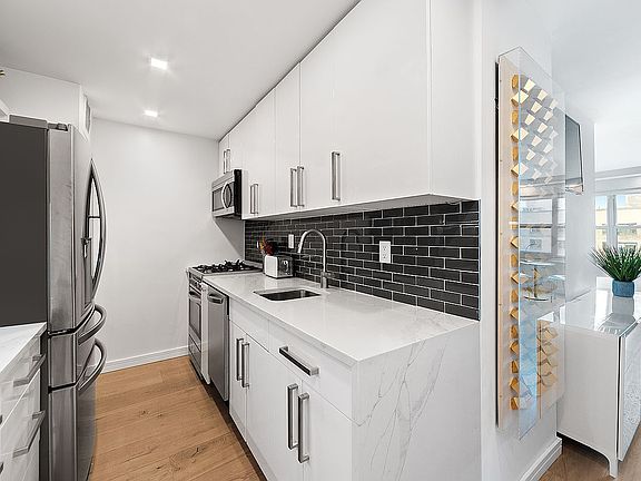 5th image of 150 W End Ave APT 29P