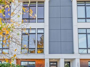 3070 61st Ave SW, Seattle, WA 98116