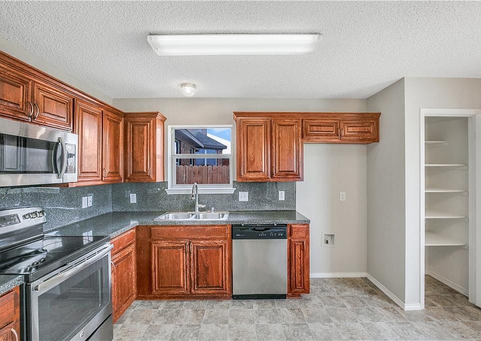 1st image of 4328 Rockmill Trl