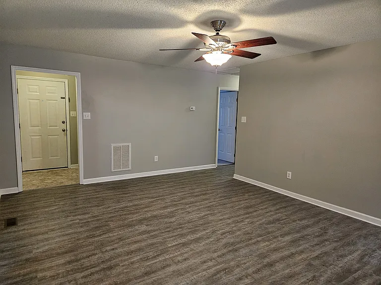 64 Sallie Dr — Photo 6