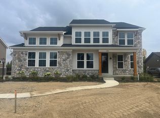 2724 Sycamore Trce, Hilliard, OH 43026