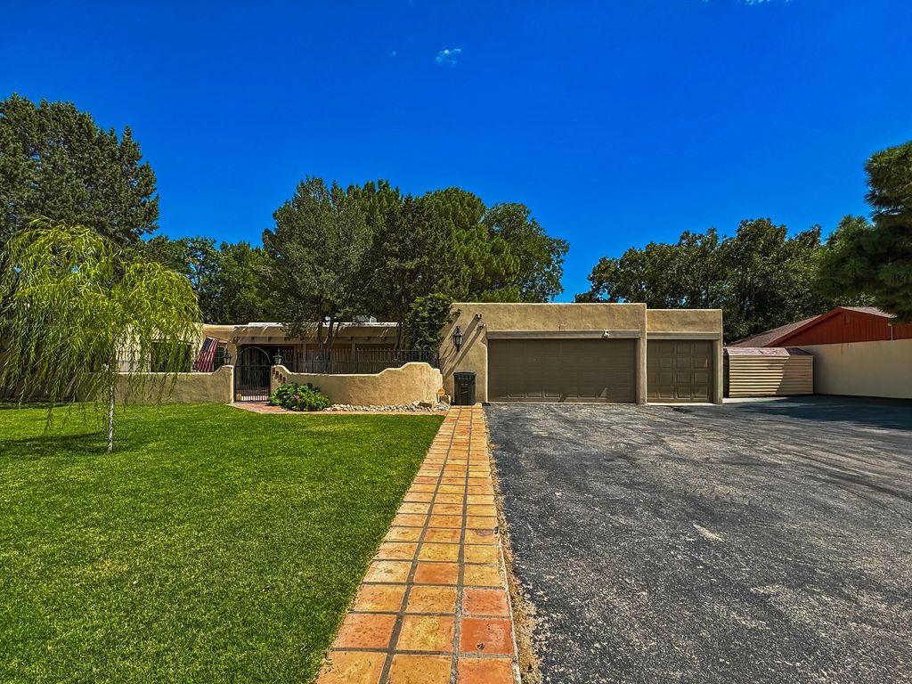 1412 Doepp Dr - Property Image