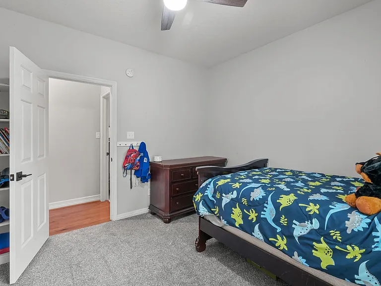 113 Inverness Dr — Photo 28